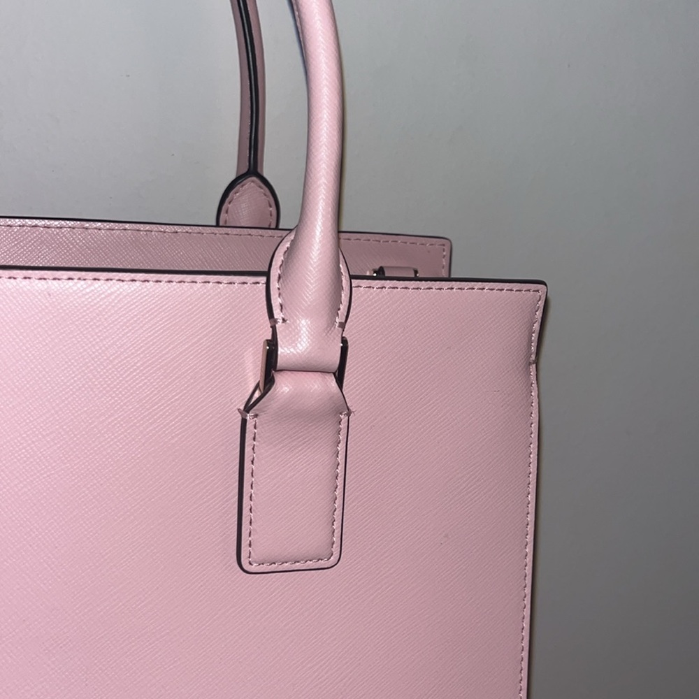 Light pink Kate Spade bag. - Picture 3 of 3